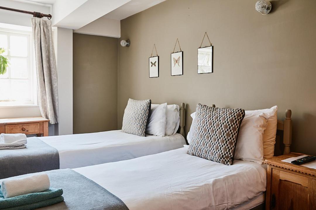 The Bucks Head Bed & Breakfast Carhampton ภายนอก รูปภาพ